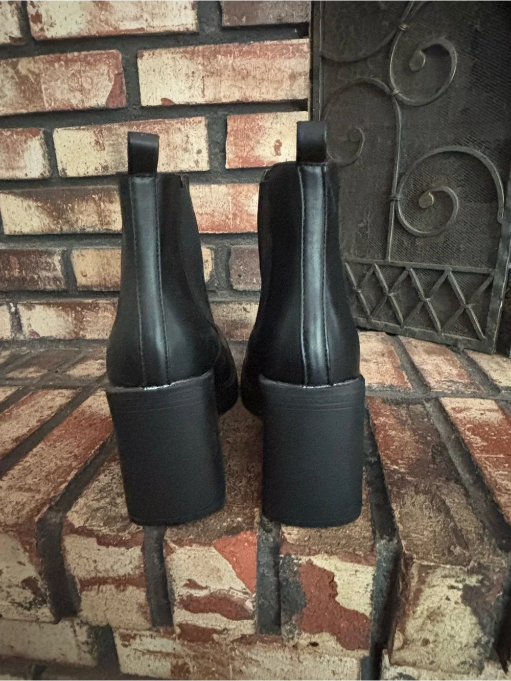 Black Platform Chelsea Boots - Women's Stylish Ankle Boots